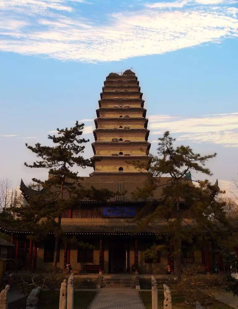 種類繁多的中國(guó)佛塔，佛教文化博大精深