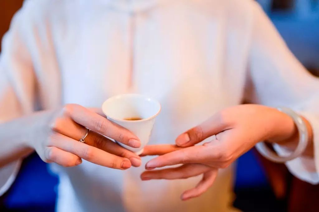 茶隱山房，以茶會(huì)友隱逸塵世