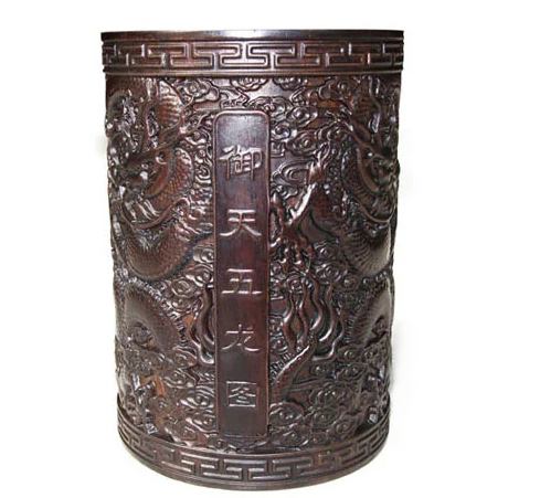 四款桃木手工精雕刻毛筆筒設(shè)計