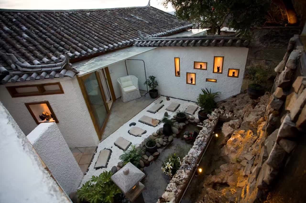 麗江束河聚寶齋民宿，告別曾經(jīng)邂逅未來的美麗