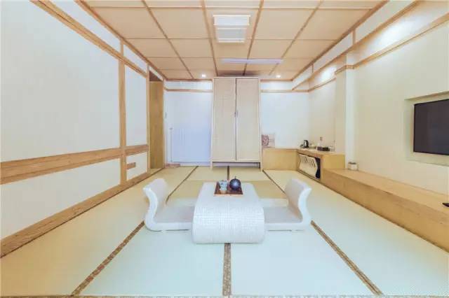 杭州·一色山墅，滿覺隴的月色喝茶散步都是雅事