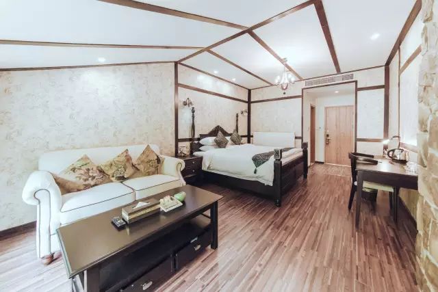 杭州·一色山墅，滿覺隴的月色喝茶散步都是雅事