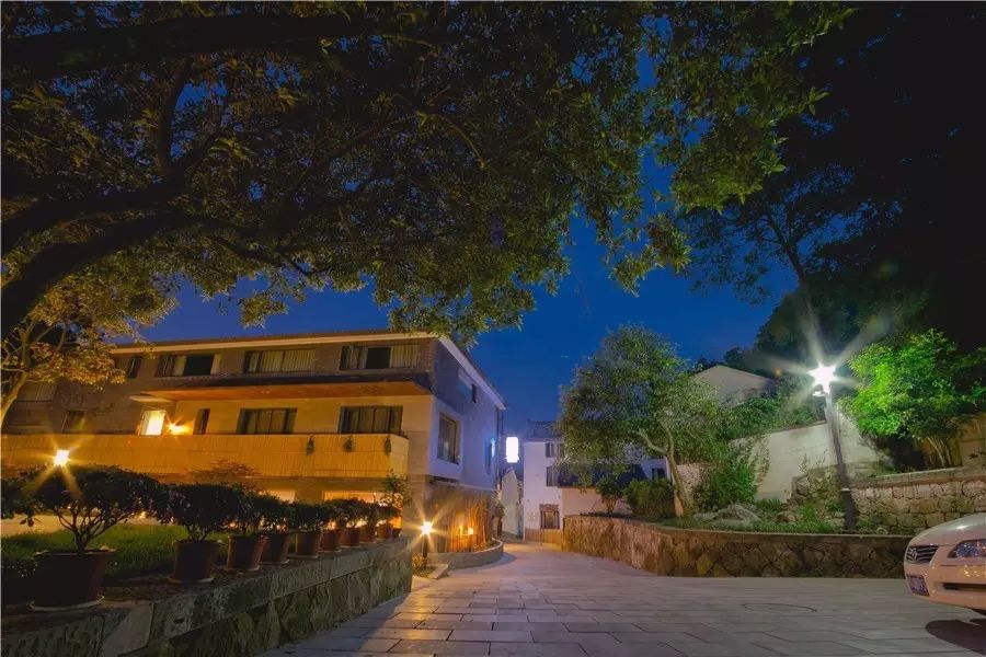 杭州·一色山墅，滿覺隴的月色喝茶散步都是雅事