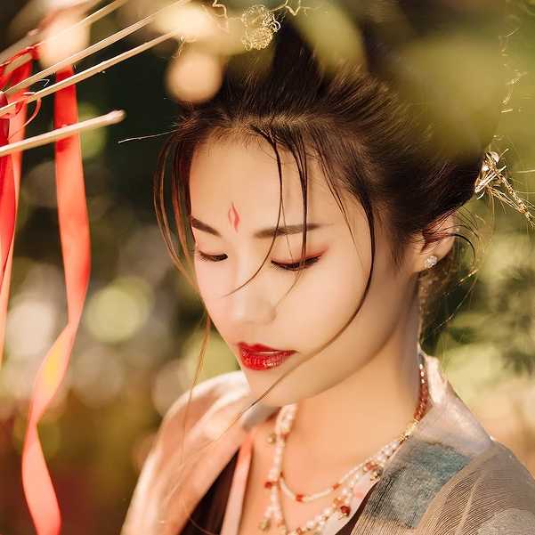 家佳樂文學彼岸花開唯美古風女子頭像