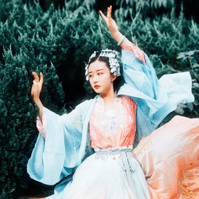 家佳樂文學清新花朵唯美古風女子頭像