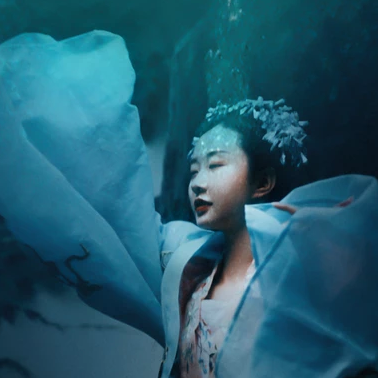 家佳樂文學清新花朵唯美古風女子頭像