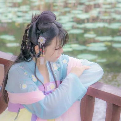 清新唯美家佳樂(lè)文學(xué)古風(fēng)真人女子頭像