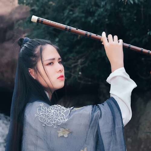 霸氣唯美家佳樂文學(xué)古風(fēng)真人女子頭像