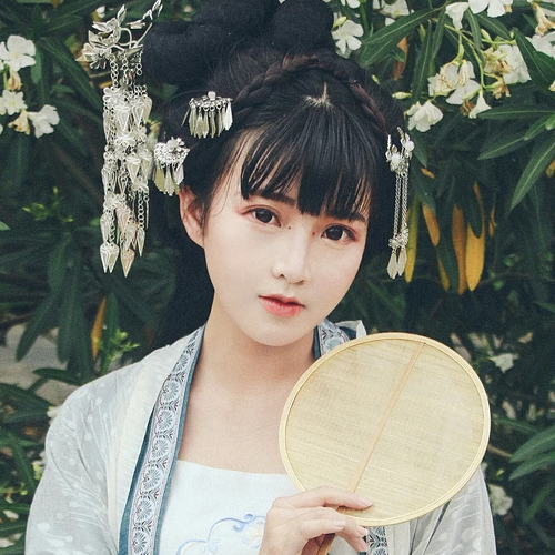 小清新唯美花朵頭像，家佳樂文學(xué)古風(fēng)真人女子頭像