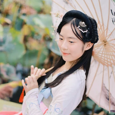 家佳樂(lè)文學(xué)古風(fēng)真人唯美女子頭像