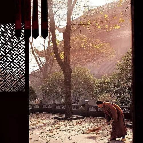 寺廟佛教文化，蕓蕓眾生便是修行