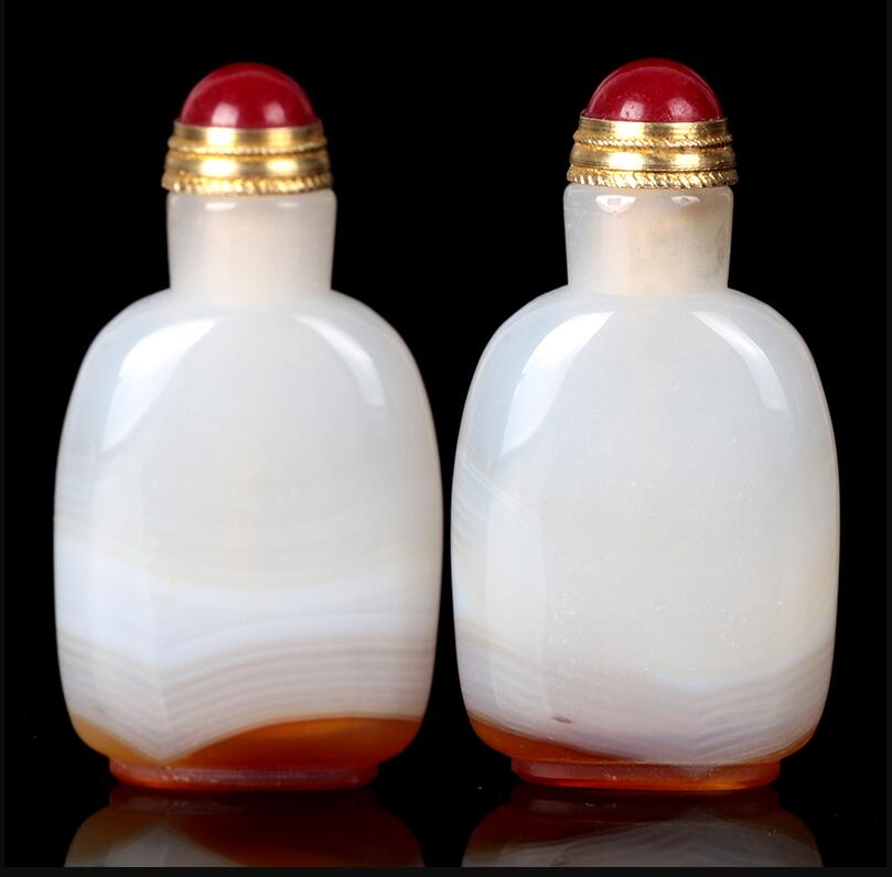 瑪瑙鼻煙壺，韻味自然成景