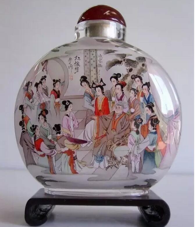 內畫鼻煙壺，壺中天地間掌心中國美