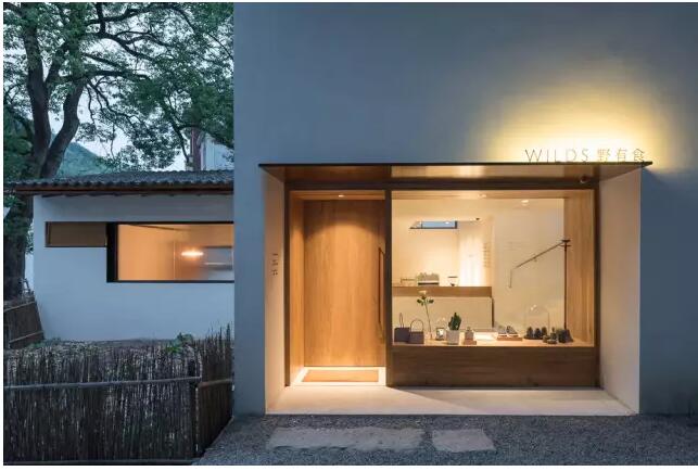 大樂之野·小鎮(zhèn)姑娘，克制中藏細節(jié)