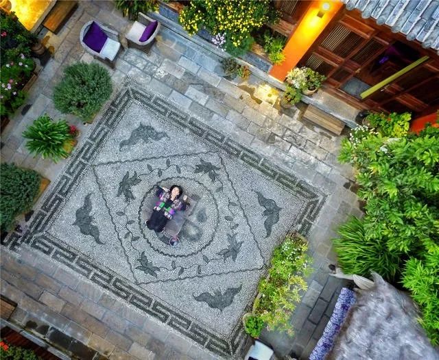 麗江束河無爾，在這里帶著夢想開花棲居