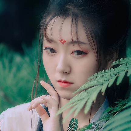 唯美漢服女生頭像，古風(fēng)真人女子頭像