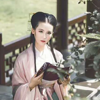 漢服女生頭像，古風(fēng)真人女子頭像
