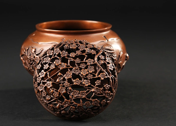 四季花卉香爐，鏤空仿古紫銅熏香爐