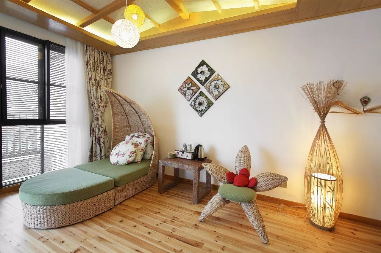 寧波·花雨醉，品花間一壺酒聽雨后醉朦朧