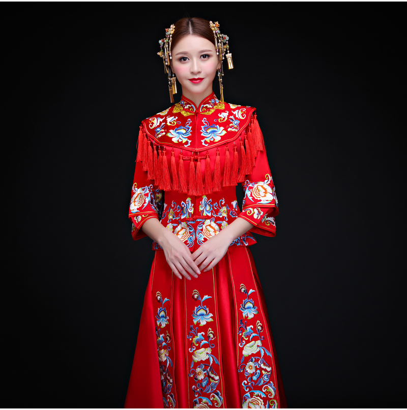 古典時(shí)尚中式禮服，家佳樂文學(xué)新娘禮服