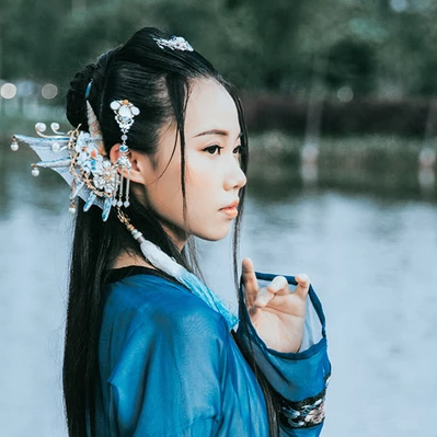 人魚傳說妖艷頭像，唯美古風(fēng)女子頭像