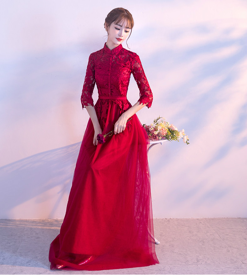 復(fù)古蕾絲中式禮服，優(yōu)雅時尚晚禮服