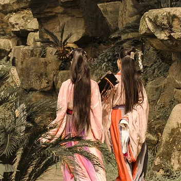 親密無間漢服古風頭像，唯美古風閨蜜頭像