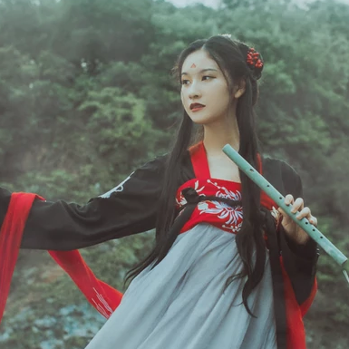 紅妝帶傘古風(fēng)頭像，唯美古風(fēng)真人女子頭像