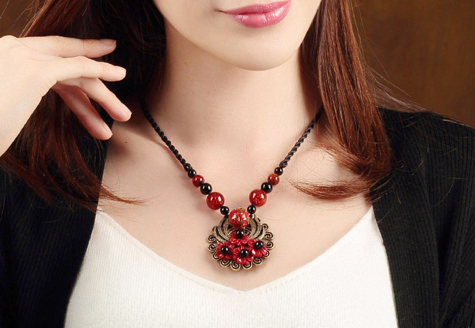 香艷復(fù)古家佳樂文學(xué)毛衣鏈紅色琉璃吊墜項鏈