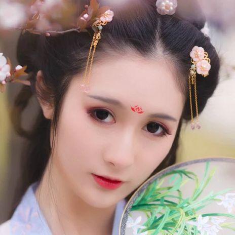 粉色小清新帶團扇頭像，唯美古風女子真人頭像