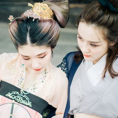 竹林山寺閨蜜古風(fēng)頭像，唯美古風(fēng)女子真人頭像