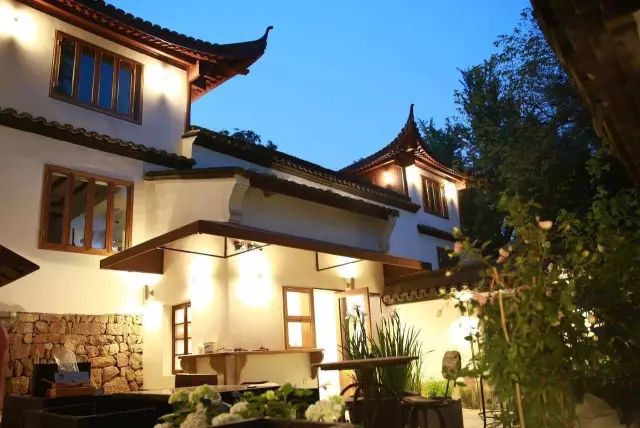 秋意正濃，與8家最美民宿一起相約杭州