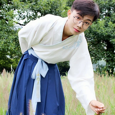 文藝范漢服男生頭像，唯美古風真人頭像