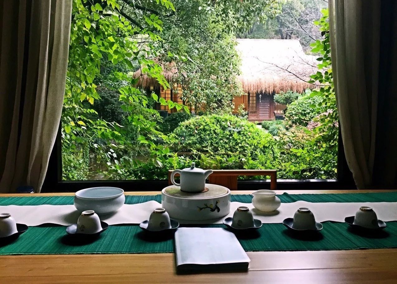 七椀居茶舍，喝西湖龍井茶感受西湖美秋季美