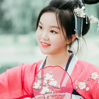 溫暖情誼閨蜜頭像，唯美古風(fēng)女子真人頭像