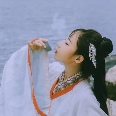 優(yōu)雅白衣女子頭像，唯美古風女子真人頭像