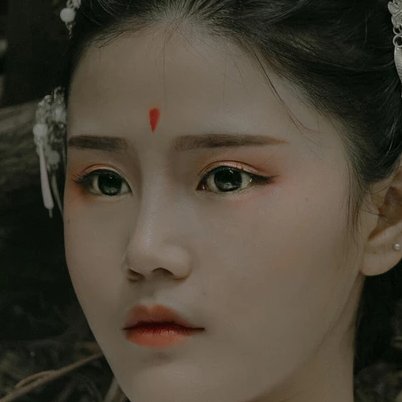 白衣素紗女子頭像像，唯美古風(fēng)女子真人頭像