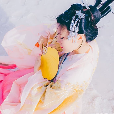 冰雪美人飄逸唯美頭像，唯美古風(fēng)女子頭像