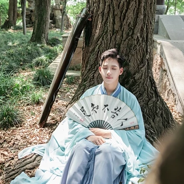 文藝青年男生頭像，唯美古風(fēng)男生頭像