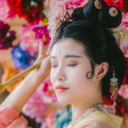 花樣年華女子頭像，唯美古風(fēng)真人頭像