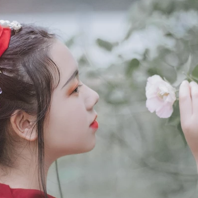 紅衣少女頭像，唯美古風女子真人頭像