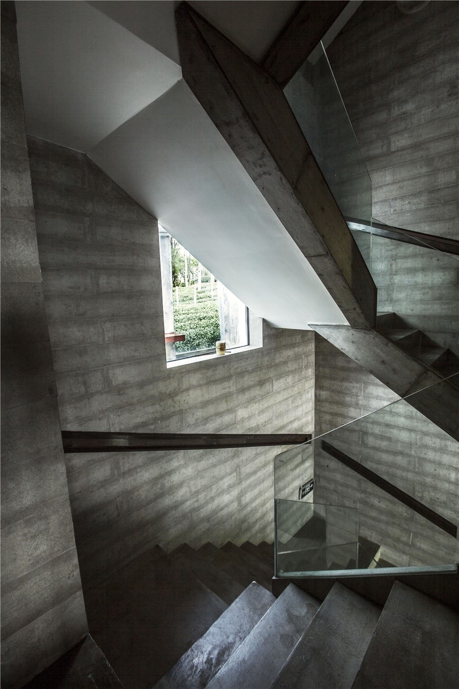 杭州·棲遲，還是那個(gè)獨(dú)一無二的黑白灰