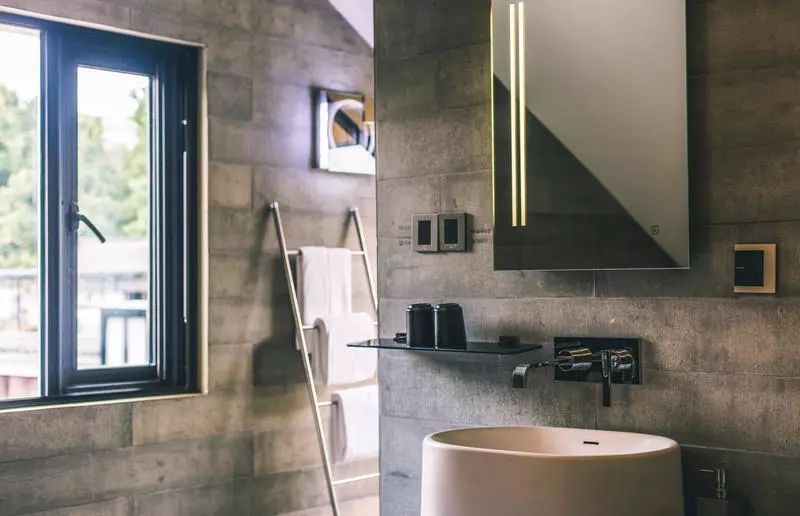 杭州·棲遲，還是那個(gè)獨(dú)一無二的黑白灰