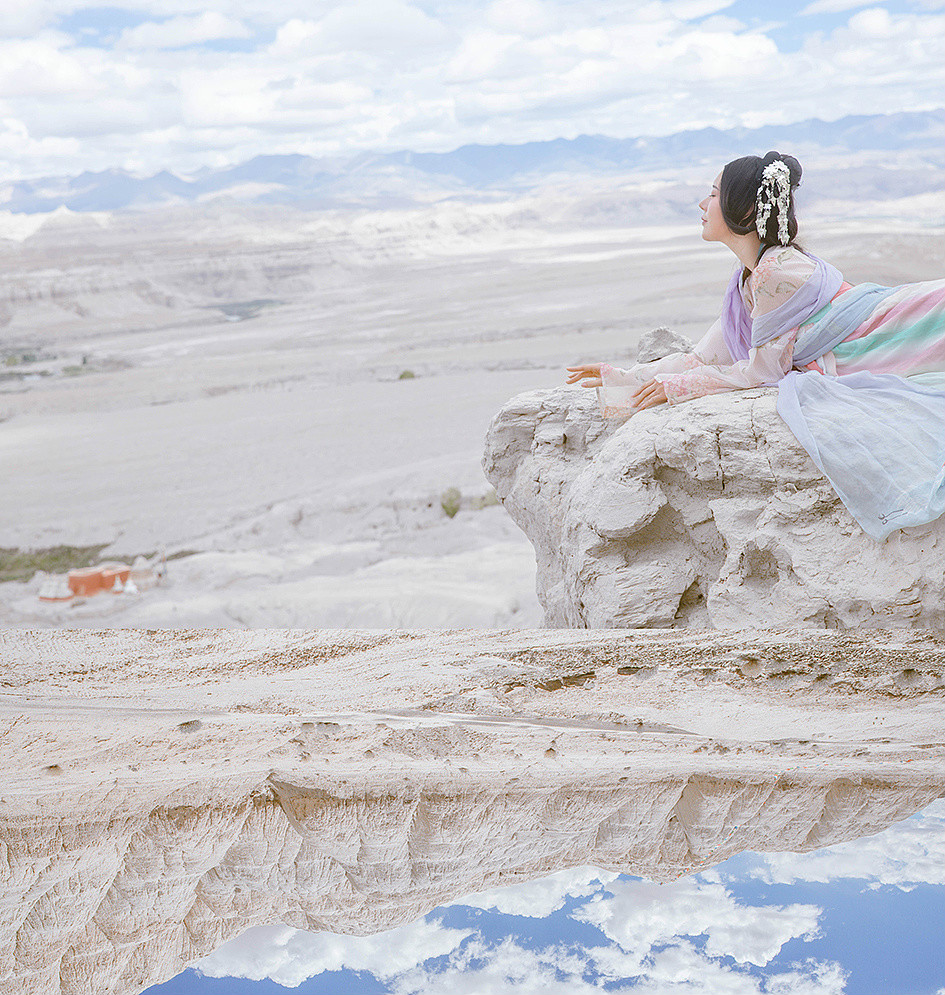 古風(fēng)雪山孤寂·古裝人像攝影