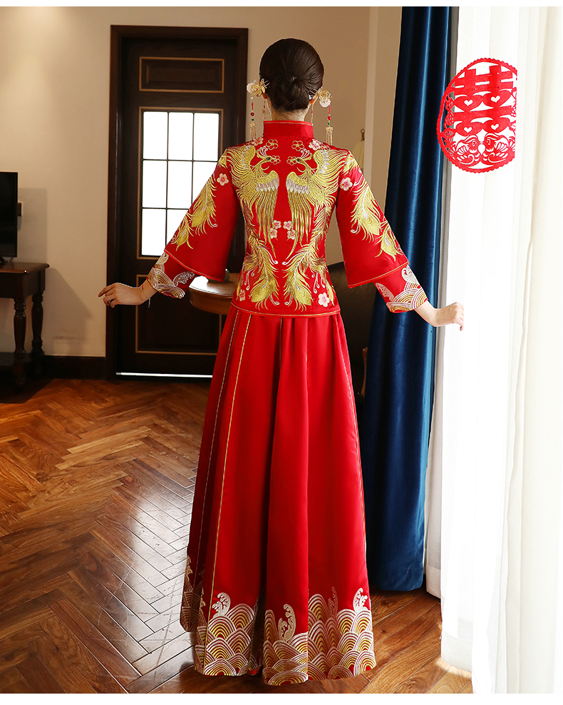 古典獨特刺繡新娘禮服，結(jié)婚中式禮服