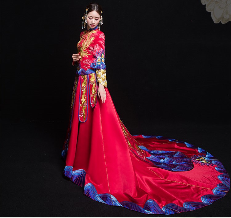 復(fù)古典雅家佳樂文學(xué)新娘禮服，奢華拖尾中式禮服