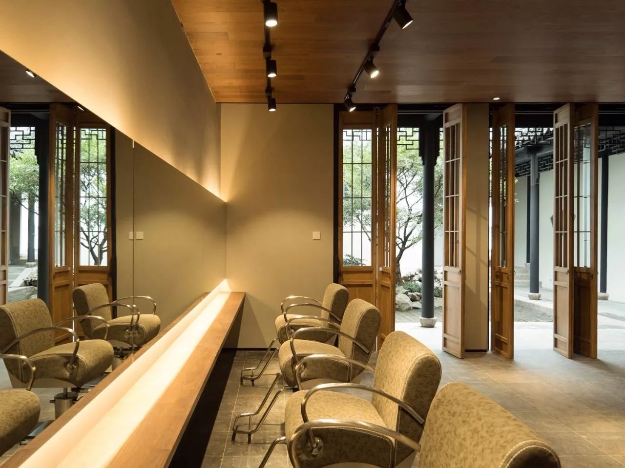 青山周平有熊公寓，一種部落式的共享生活