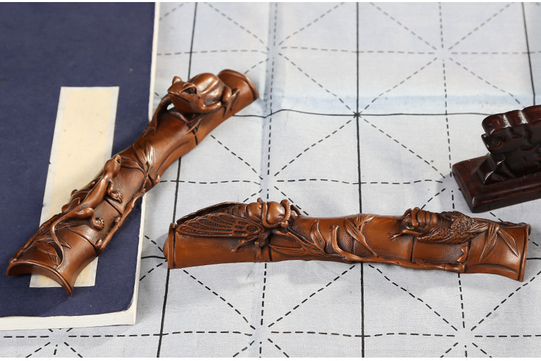 仿古知足常樂鎮(zhèn)紙，文房四寶鎮(zhèn)尺