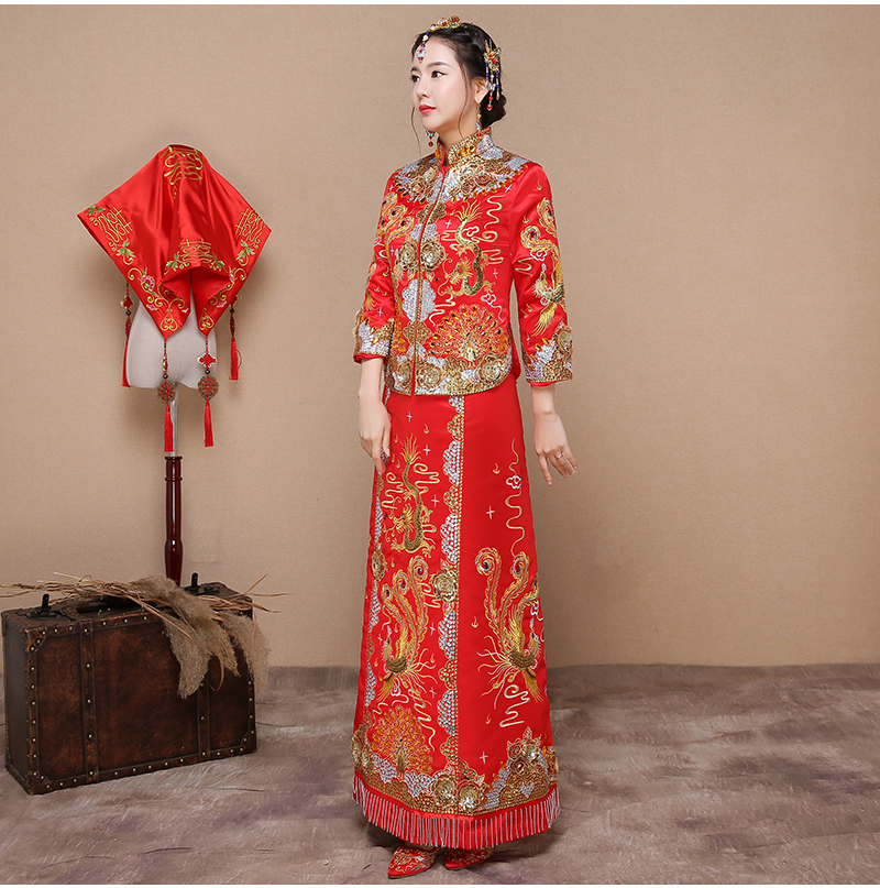 龍鳳之喜中式禮服，精致新娘結(jié)婚禮服