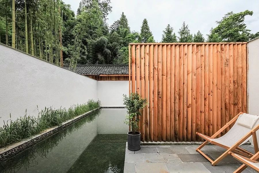 青城山·路之青城，山溝里的豬圈民宿